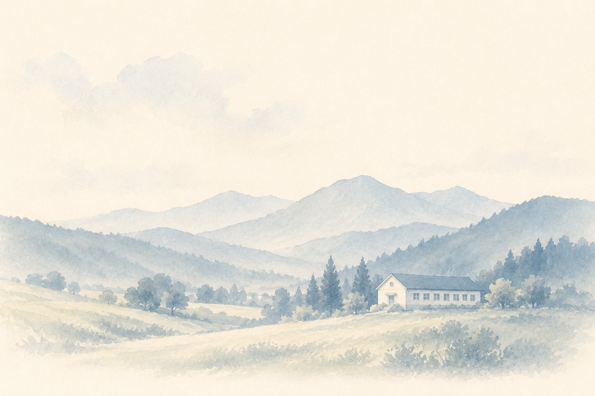 山里の小さな学校の遠景（水彩イラスト）